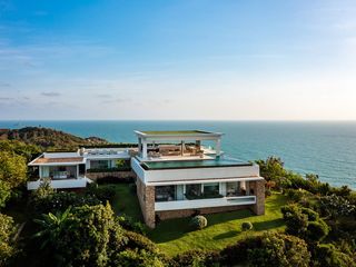 For sale 5 bed villa in Ko Samui, Surat Thani