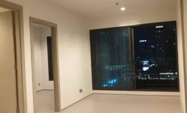 For sale 2 bed condo in Huai Khwang, Bangkok