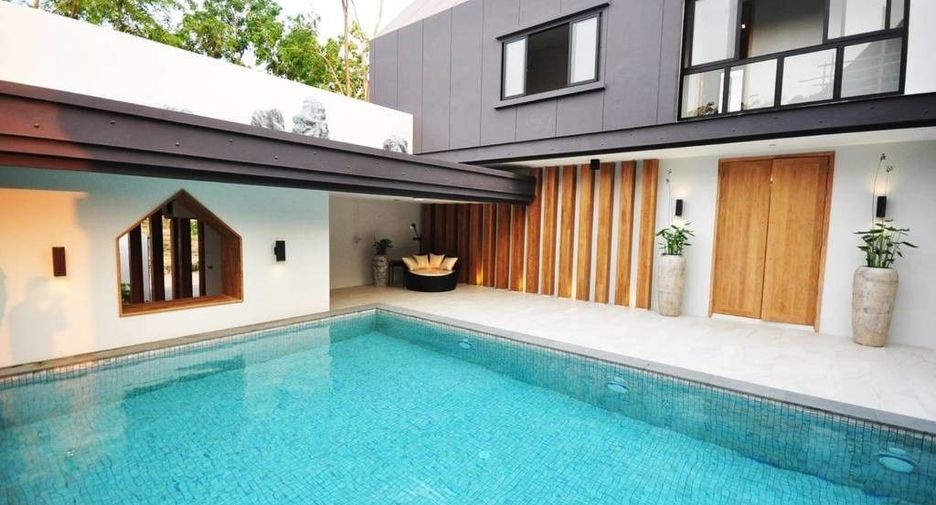 For sale 5 Beds villa in Mueang Chiang Mai, Chiang Mai