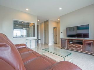 For sale 1 bed condo in Khlong Toei, Bangkok