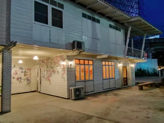 For sale 7 Beds house in Ratchathewi, Bangkok