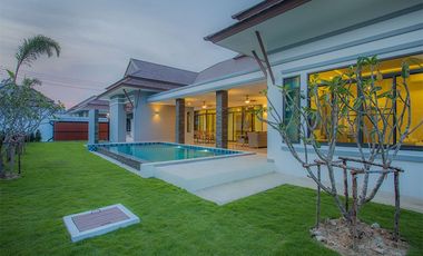 For sale 3 Beds villa in Cha Am, Phetchaburi