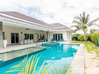 For sale 3 bed villa in Cha Am, Phetchaburi