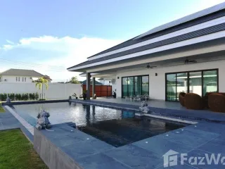 For sale 4 bed villa in Cha Am, Phetchaburi