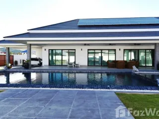 For sale 4 bed villa in Cha Am, Phetchaburi