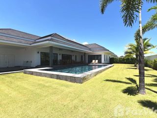For sale 3 bed villa in Cha Am, Phetchaburi