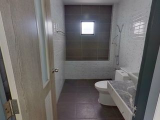 For sale 4 bed house in Mueang Chiang Mai, Chiang Mai
