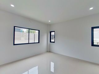For sale 4 bed house in Mueang Chiang Mai, Chiang Mai