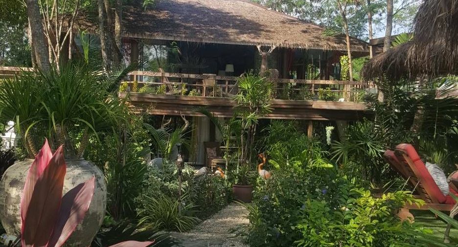 For sale 10 bed villa in Bang Saray, Pattaya