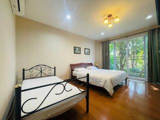 For sale 8 Beds villa in Mueang Chiang Mai, Chiang Mai