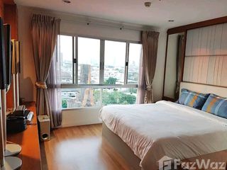 For sale 3 Beds condo in Yan Nawa, Bangkok
