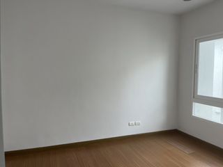 For sale 3 bed townhouse in Phaya Thai, Bangkok