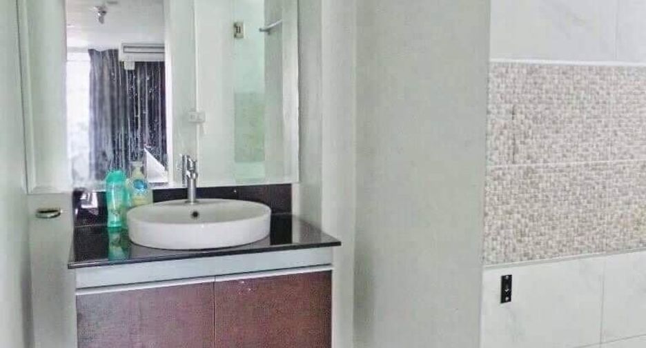 For sale office in Huai Khwang, Bangkok
