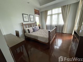 For sale 3 bed townhouse in Sattahip, Chonburi
