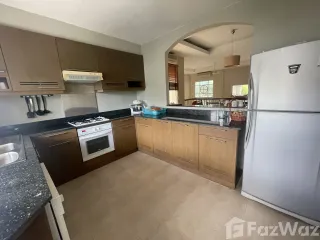 For sale 3 bed townhouse in Sattahip, Chonburi