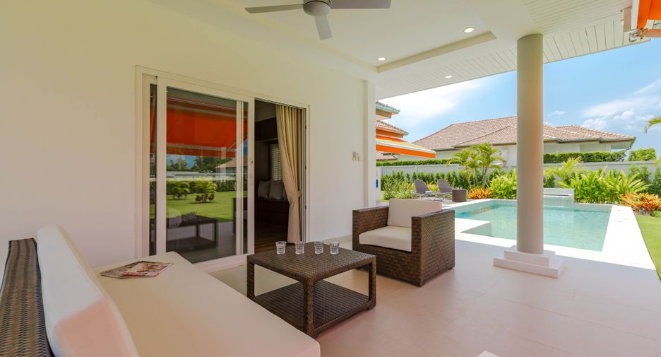 For sale 4 bed villa in Hua Hin, Prachuap Khiri Khan