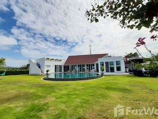 For sale 4 bed villa in Hua Hin, Prachuap Khiri Khan