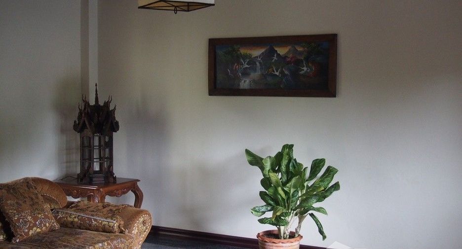 For rent 5 Beds villa in Pran Buri, Prachuap Khiri Khan