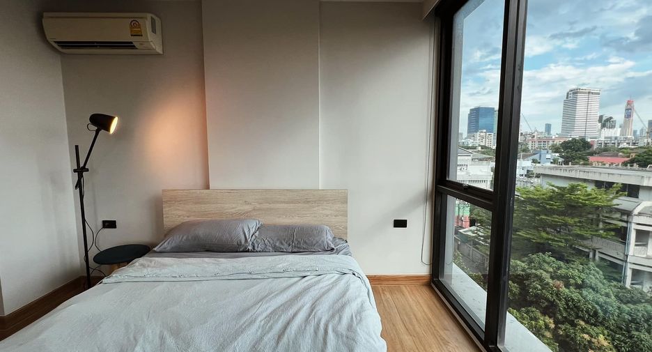 For rent 1 bed condo in Phaya Thai, Bangkok