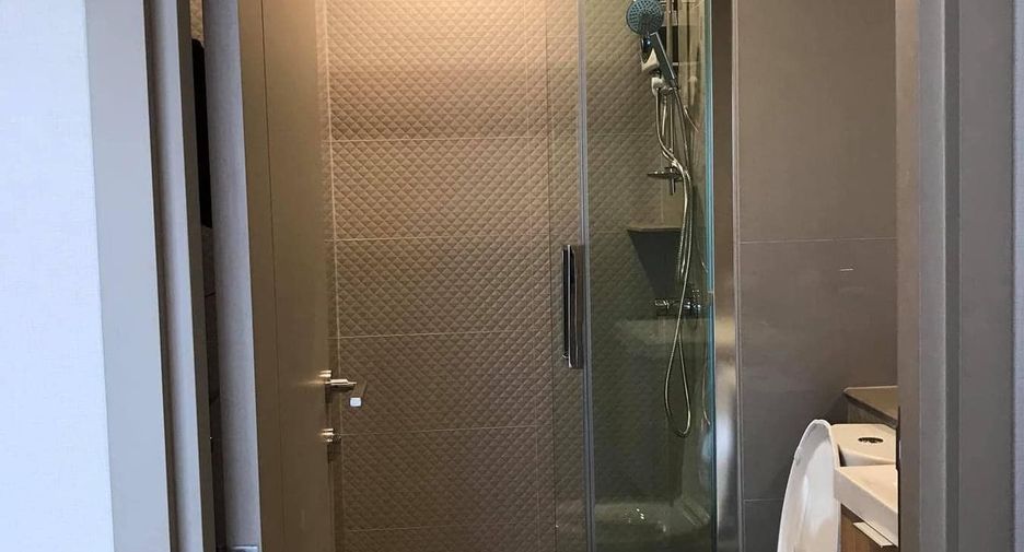 For rent 2 Beds condo in Bangkok Yai, Bangkok