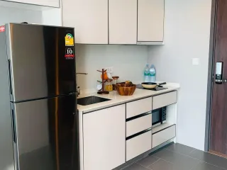For sale 1 bed condo in Watthana, Bangkok