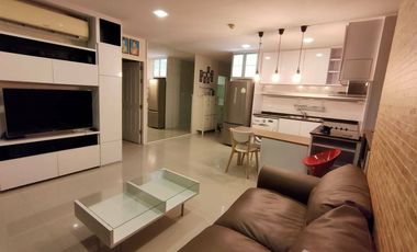 For sale 2 bed condo in Huai Khwang, Bangkok