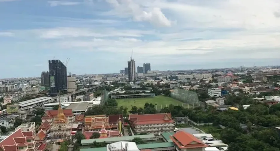 For sale 2 bed condo in Bang Na, Bangkok