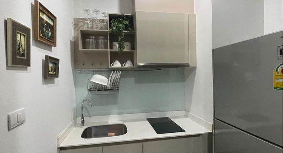 For sale 1 bed condo in Watthana, Bangkok