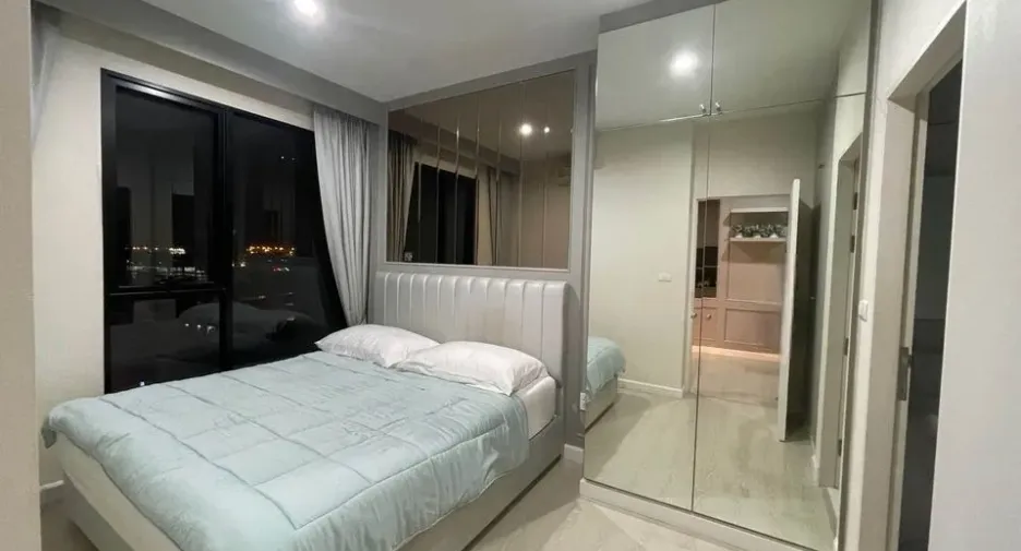 For sale 1 bed condo in Watthana, Bangkok
