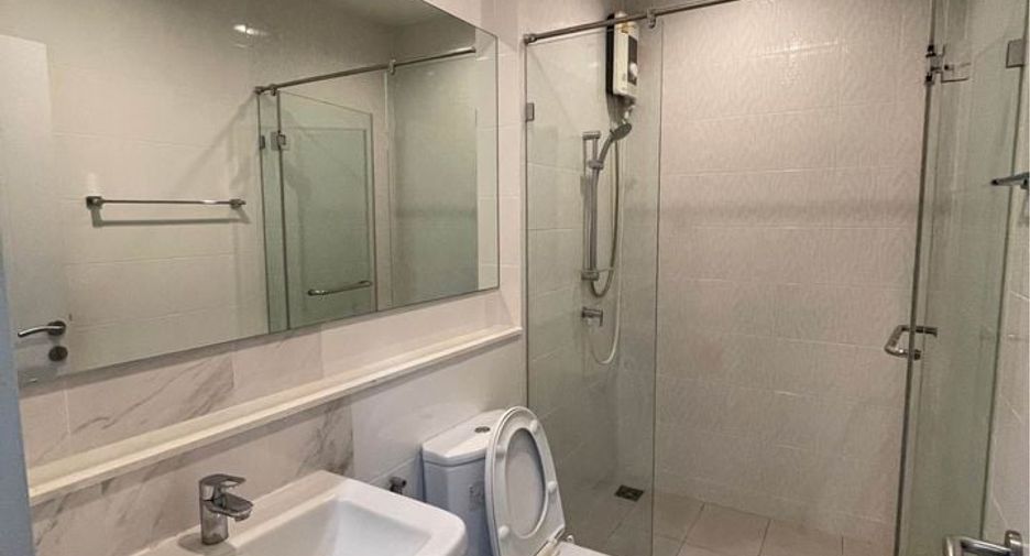 For sale 1 bed condo in Watthana, Bangkok