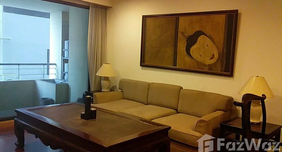 For sale 2 bed condo in Khlong San, Bangkok