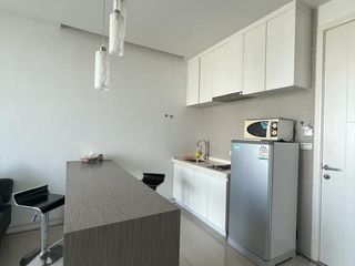 For sale 1 bed condo in Huai Khwang, Bangkok