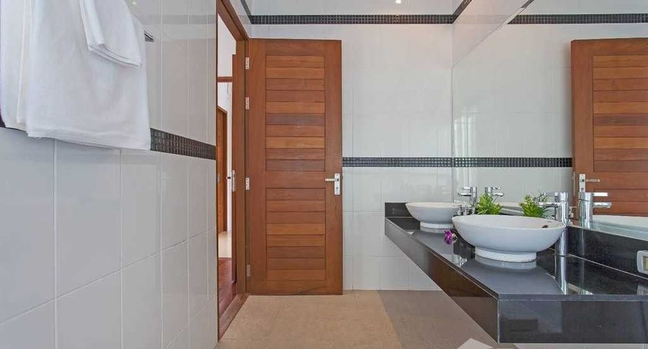 For rent 3 Beds apartment in Kathu, Phuket