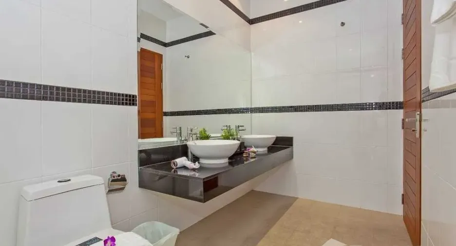 For rent 3 Beds apartment in Kathu, Phuket