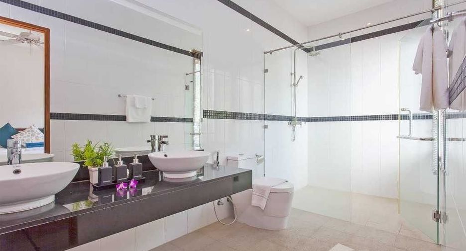 For rent 3 Beds apartment in Kathu, Phuket