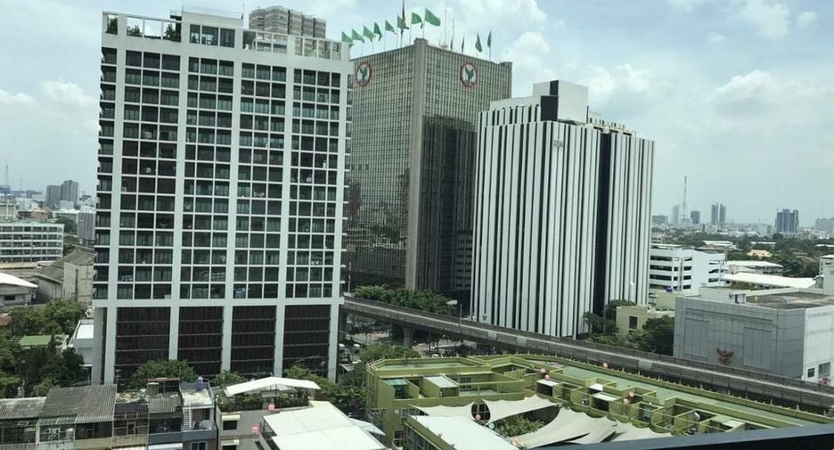 For sale 1 Beds condo in Phaya Thai, Bangkok