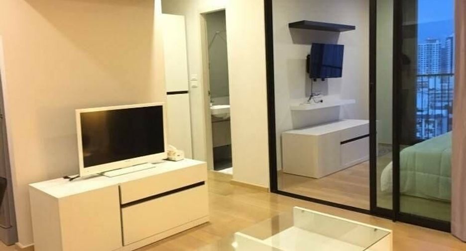 For sale 1 Beds condo in Phaya Thai, Bangkok