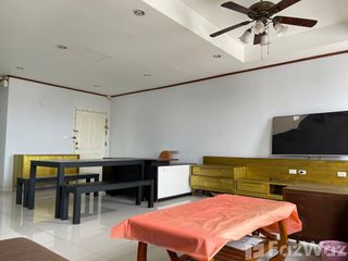For sale 3 bed condo in Chatuchak, Bangkok