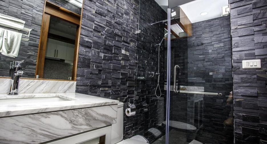 For rent studio condo in Mueang Phuket, Phuket