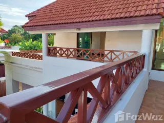 For rent 4 bed house in Huai Khwang, Bangkok
