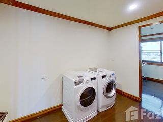 For rent 4 Beds condo in Phaya Thai, Bangkok