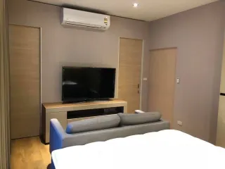 For rent スタジオ condo in Khlong Toei, Bangkok