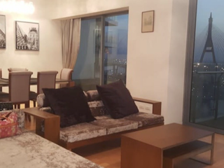 For rent 3 bed condo in Yan Nawa, Bangkok