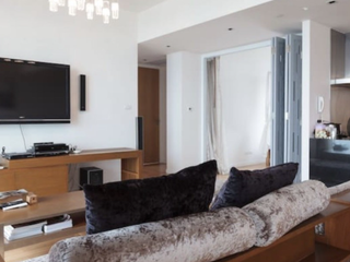 For rent 3 bed condo in Yan Nawa, Bangkok