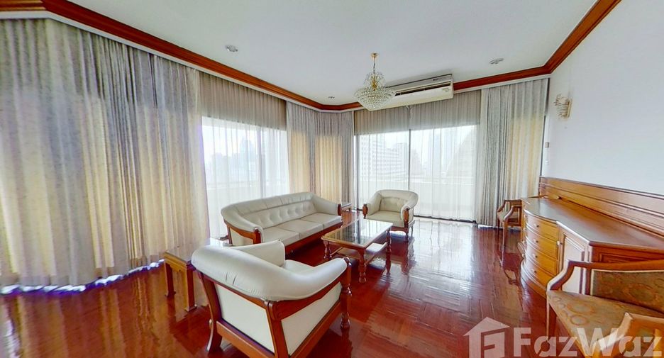 For rent 3 Beds condo in Khlong Toei, Bangkok