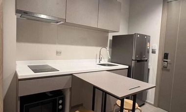For rent studio condo in Huai Khwang, Bangkok