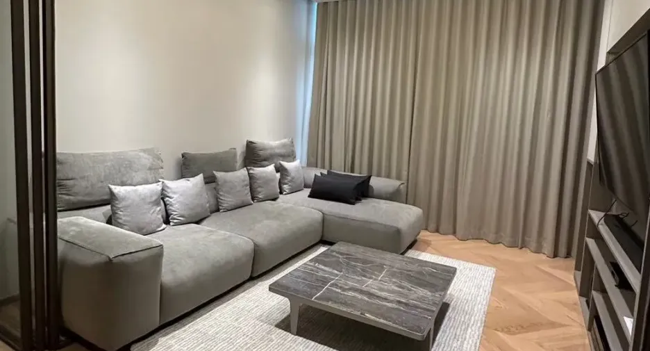 For sale 4 ベッドルーム condo in Watthana, Bangkok