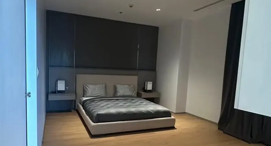 For sale 4 ベッドルーム condo in Watthana, Bangkok
