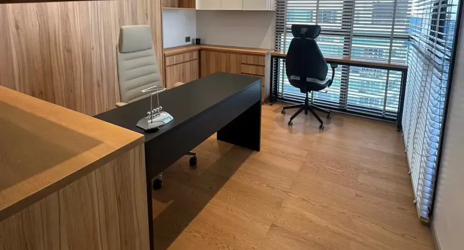 For sale 4 ベッドルーム condo in Watthana, Bangkok