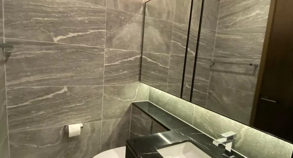 For rent 2 bed condo in Khlong Toei, Bangkok